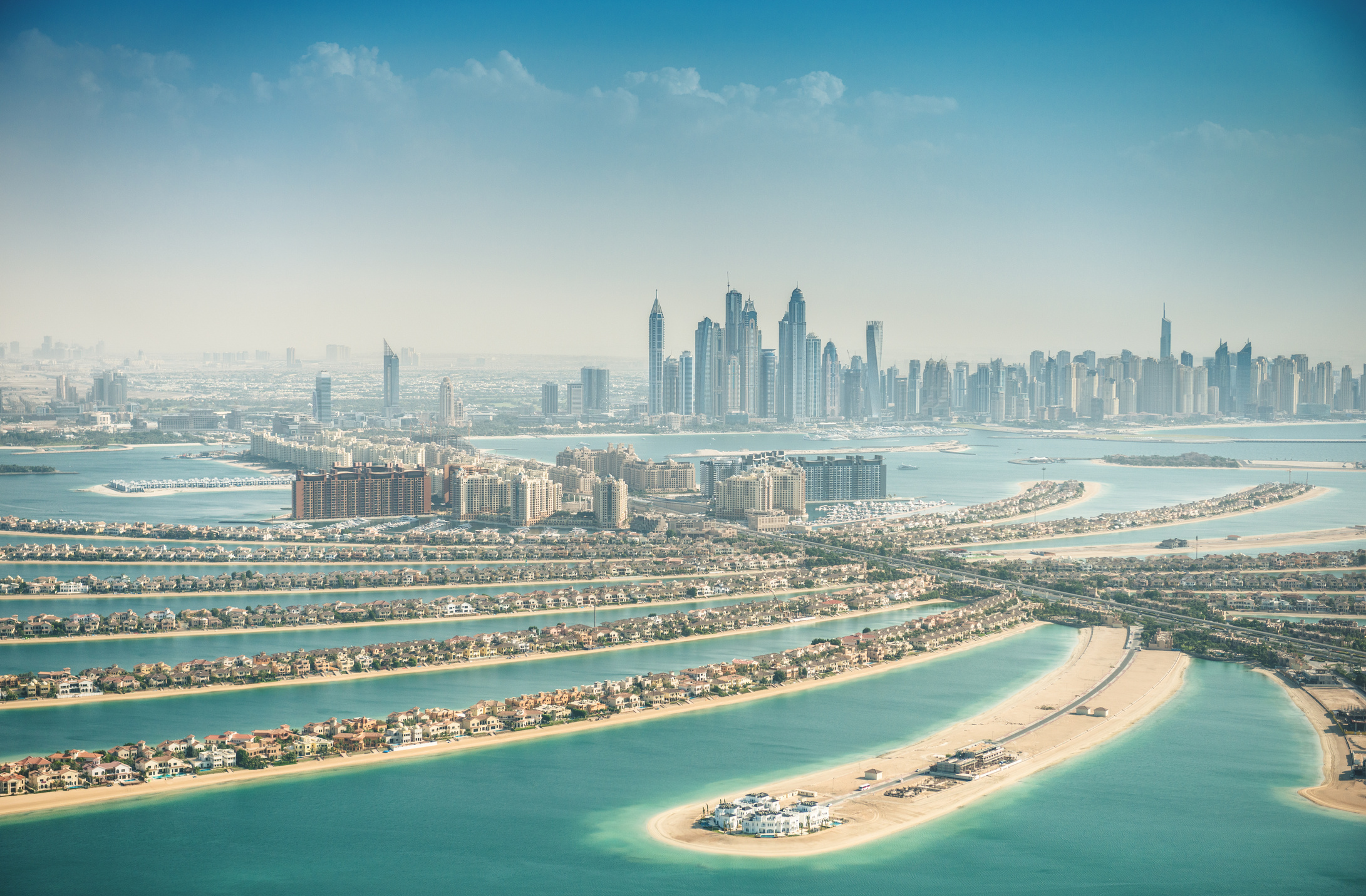 the palm jumeirah in Dubai with skyline